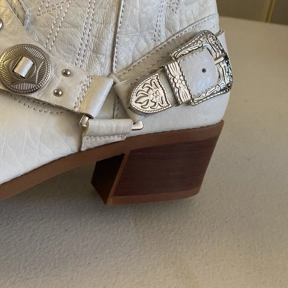 Carlos Santana Marlene white leather boots Sz 10 women’s - Picture 5 of 7